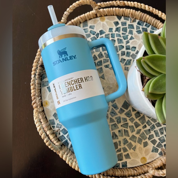 Stanley Other - POOL Stanley 40 oz. Quencher H2.0 FlowState Tumbler NWT